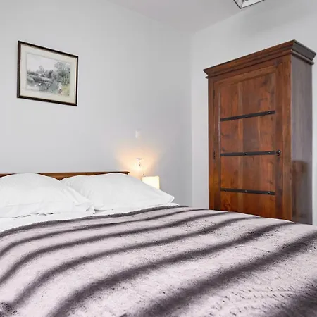Appartement Perla Ii, *