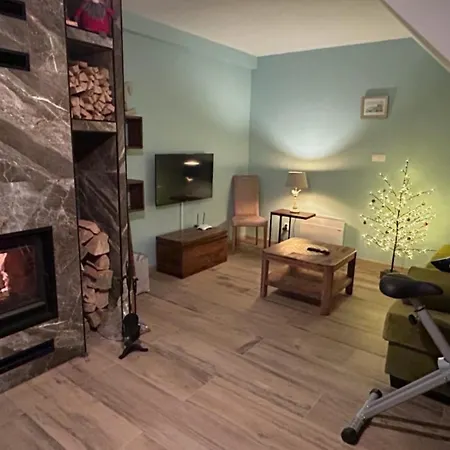 Daire Perla Ii, Jaworki